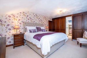 Photo 32- click for photo gallery